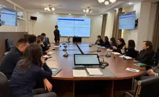 Семинар в Министерстве: сотрудники осваивают казахский язык для эффективной работы