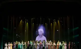 В Алматы состоялась премьера хорового гала-спектакля «Япурай» с популярными казахскими песнями в современной интерпретации