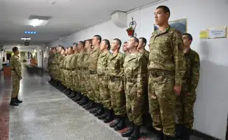 На высоте: рядовой Алишер Назымбек — живое воплощение силы морской пехоты Казахстана