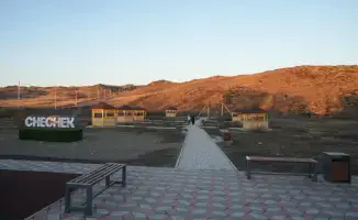 Усть-Каменогорск завершает благоустроительные проекты, включая расширение дорог и создание детских площадок