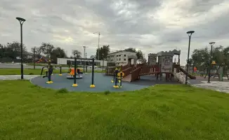 Двор на Калдаякова: от скуки к веселью!