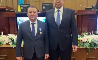 Праздничная церемония в Министерстве финансов: награждение руководителей региональных Департаментов казначейства