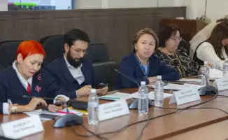 В Министерстве торговли Казахстана обсудили биржевую торговлю и маркировку лекарств