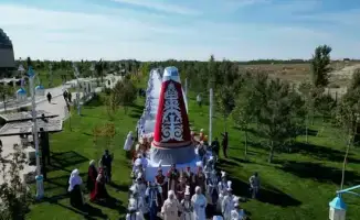 В Туркестане сшили гигантское саукеле, занесенное в Книгу рекордов Казахстана