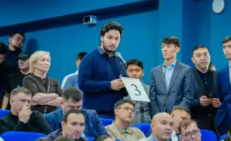 Встреча акима Астаны с жителями ЖМ «Уркер»: перспективы благоустройства и социального развития района