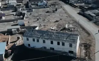 Снос старых домов в селе Хамит Ергалиев