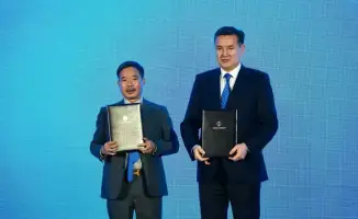 Аким ВКО подписал меморандумы на форуме в Астане