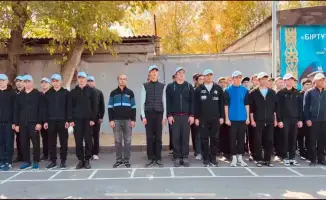 В Шымкенте провожают 56 новобранцев в армию