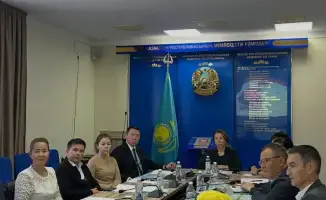 Семинар для государственных служащих в Атырау: обсуждение профилактики табачной зависимости