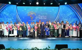 20 лучших семей Казахстана наградили в Астане