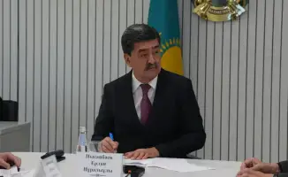 Обсуждение экологических проблем с министром: возможные изменения в политике и их влияние на защиту окружающей среды