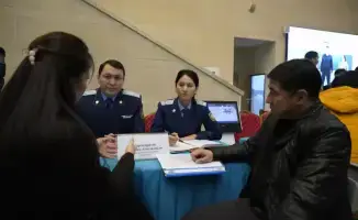 Увеличение правовой грамотности: акция "Народный юрист" в Астане предоставляет бесплатные юридические консультации