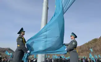 Мосты единства: деятели искусства, науки и образования поздравили казахстанцев с Днём Республики