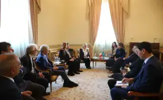 Казахстанская оперная звезда получает награду в Италии!