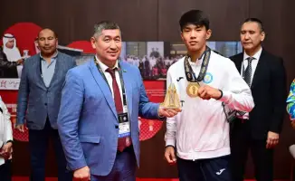 Достижения юных казахстанских бойцов ММА на Азиатских играх: новый стандарт для будущих поколений спорта