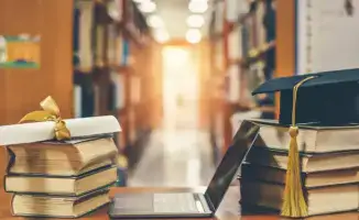 Алматинские выпускники: 7 681 грант на обучение, 27 студентов отправляются в Китай