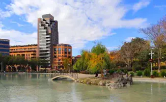 Казахстанцы в Армении: паспорт не нужен, только удостоверение!