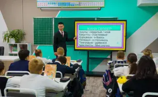 Молодые учителя Казахстана: как комиксы и TikTok меняют образовательный процесс и помогают справляться с выгоранием