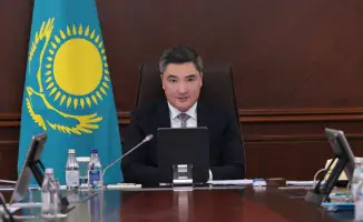 Премьер Олжас Бектенов: "Три акима на экономическом дне – пора поднимать паруса!"