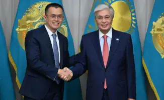 Токаев обсудил будущее технологий на Digital Bridge 2025 в Астане