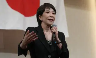 Женщина премьер-министр Японии: Санаэ Такаити возглавила правительство и парламент