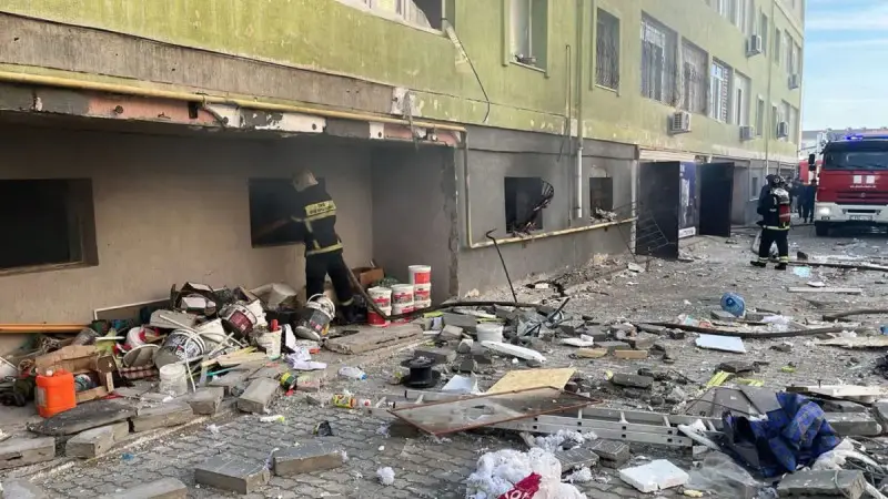 В Актау подвал многоэтажки взорвался, как вулкан, унесший здоровье пяти человек Астане