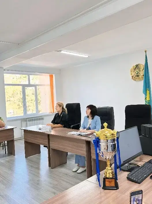 В Шымкенте государственные служащие обсудили вопросы религии и безопасности на встрече с теологами Астане