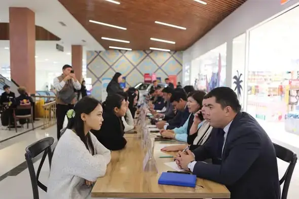 В Туркестане прошла юридическая ярмарка: бесплатные консультации для всех! Астане