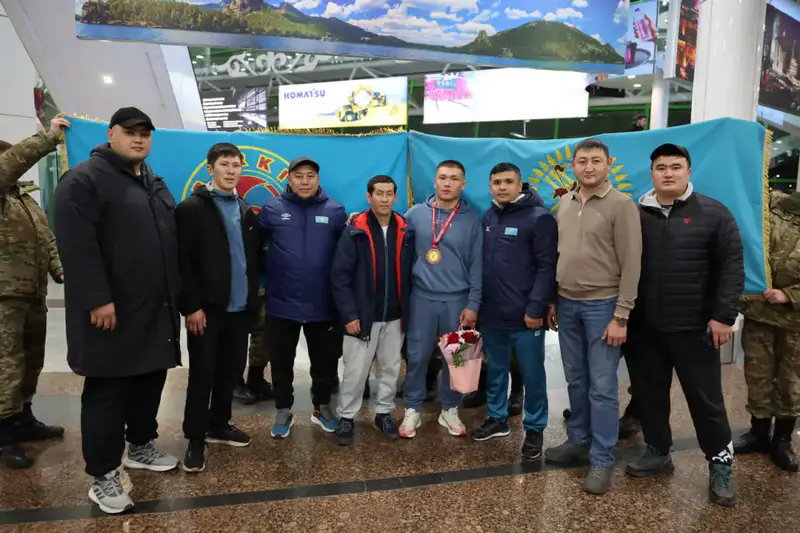 Тилек Токтасынулы из Национальной гвардии завоевал золото на чемпионате Азии по қазақ күресі Астане