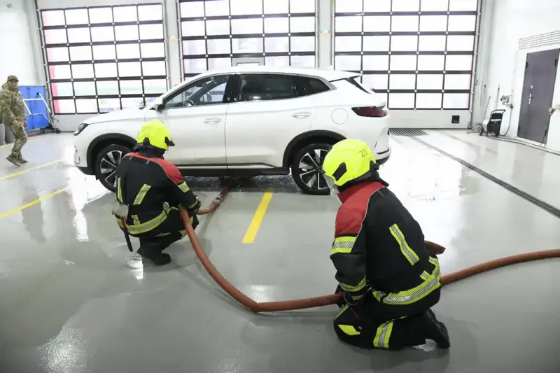 Пожарная безопасность электромобилей: рекомендации спасателей для предотвращения трагедий Астане