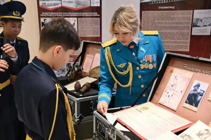 Служба как путь к взрослой жизни: встречи офицеров с юными патриотами в Карагандинской области Астане