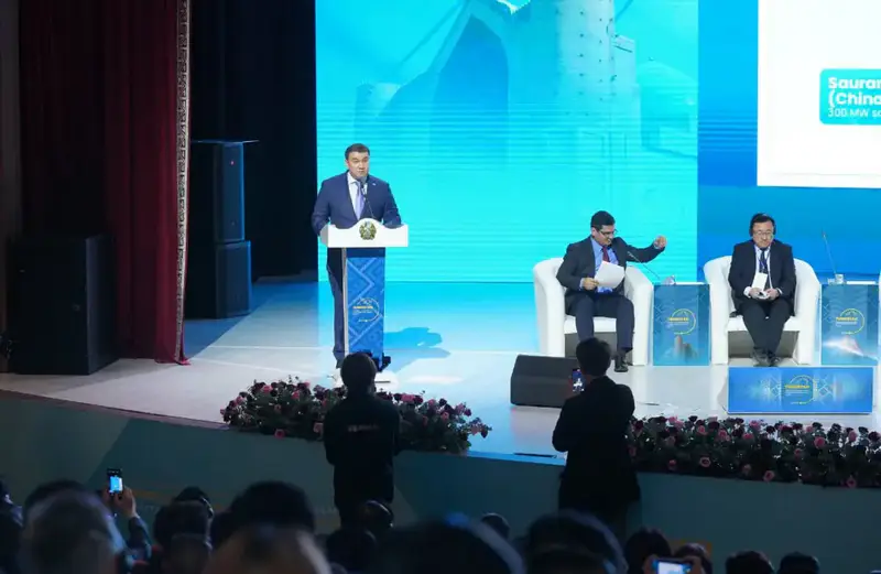 В ТУРКЕСТАНЕ ПРОХОДИТ МЕЖДУНАРОДНЫЙ ИНВЕСТИЦИОННЫЙ ФОРУМ С УЧАСТИЕМ ОКОЛО 300 КОМПАНИЙ (2)