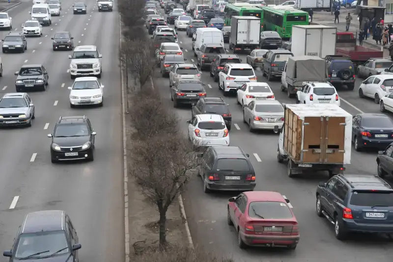 Алматы усиливает меры по снижению загрязнения воздуха (4)