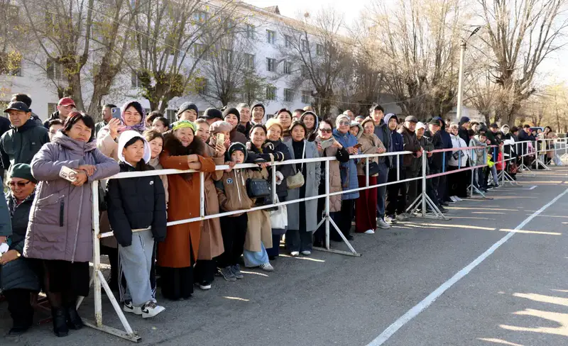 Министр обороны России проверил боевую подготовку и условия службы в Жамбылской области Астане