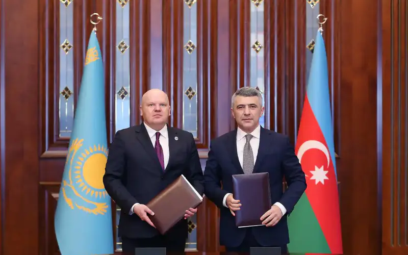 Делегация Высшего Судебного Совета во главе с Дмитрием Малаховым подписала меморандум о взаимопонимании в Азербайджане Астане