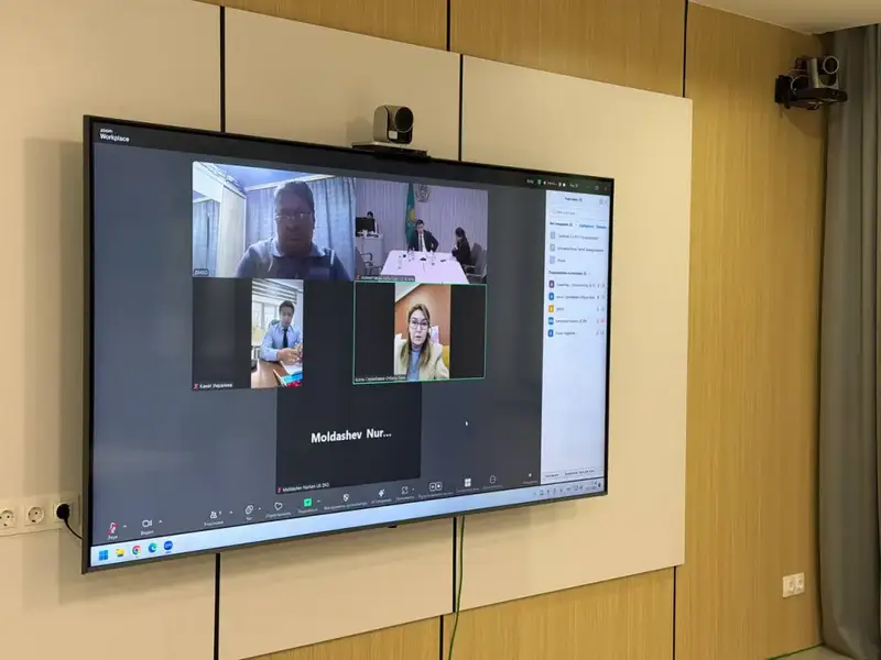 Вице-министр промышленности и строительства РК Куандык Кажкенов провёл приём граждан (5)