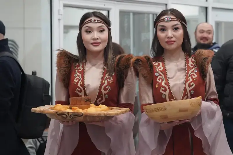 Казахстанская сборная по хоккею вновь завоевала титул чемпиона Азии Астане