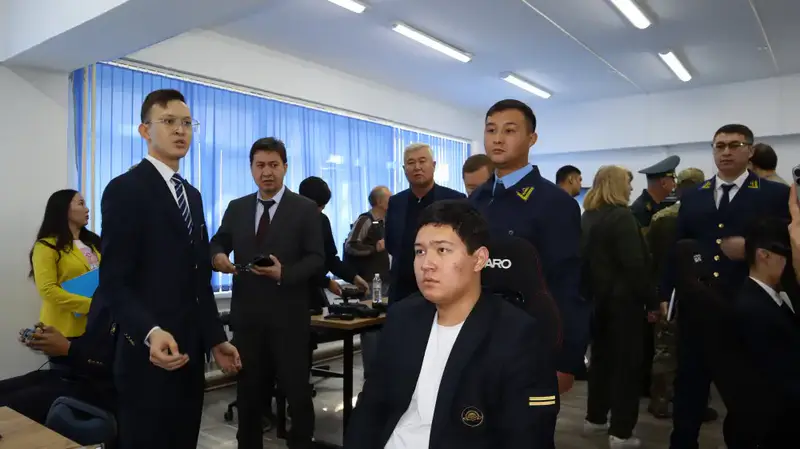 В Академии гражданской авиации прошла сессия по развитию беспилотной авиации в Казахстане Астане