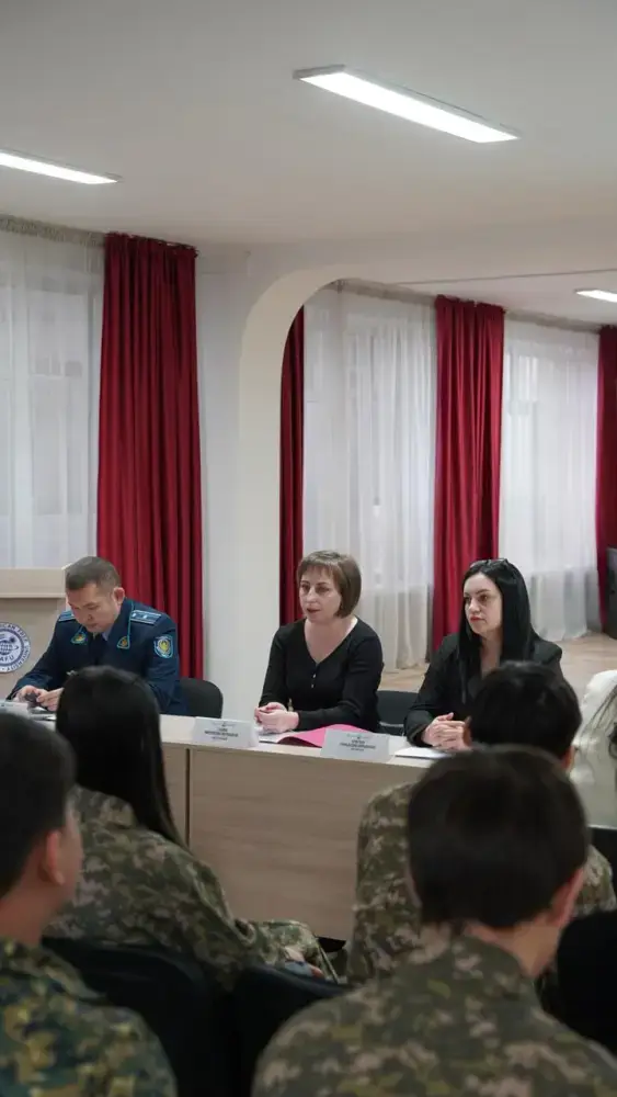 Для студентов ВКО по вопросам закона прошла диалоговая площадка (5)