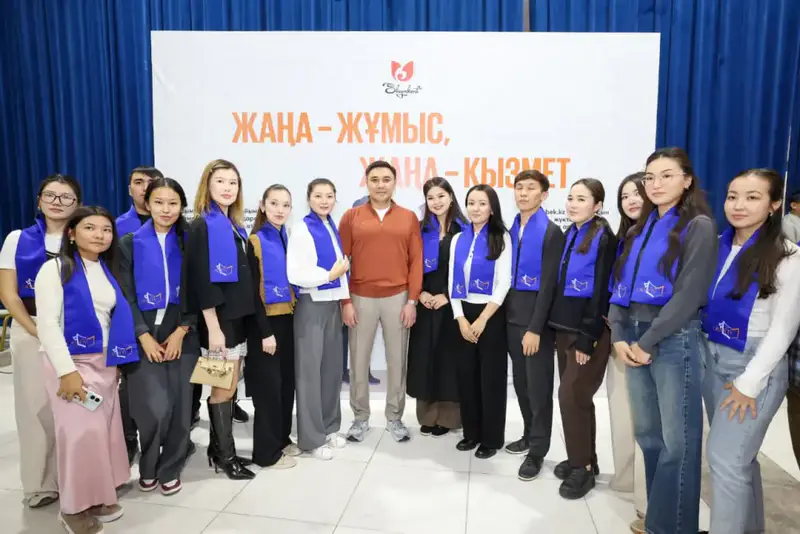 В ШЫМКЕНТЕ ПРОШЛА ЯРМАРКА ТРУДА, НА КОТОРОЙ ПРЕДЛОЖЕНО ОКОЛО 2 ТЫСЯЧ РАБОЧИХ МЕСТ (5)