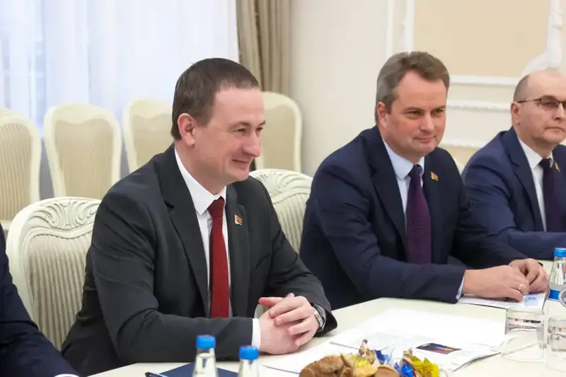 Казахстанский торговый дом появится в Беларуси (2)