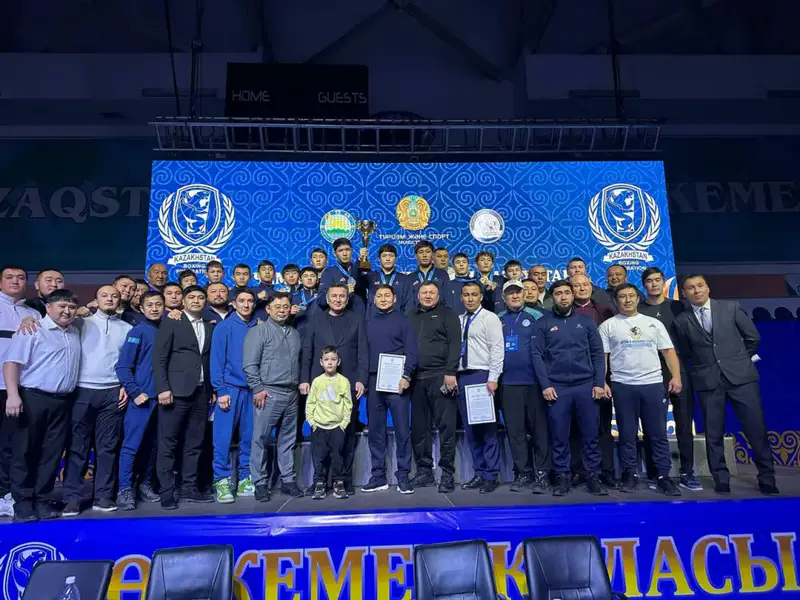 В Усть-Каменогорске завершился чемпионат Казахстана по боксу среди юношей, команда ВКО завоевала 7 медалей Астане