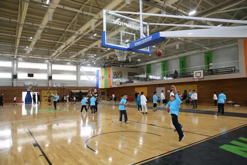 Аким Алматы акцентировал внимание на необходимости развития доступных спортивных и культурных пространств для молодежи Астане