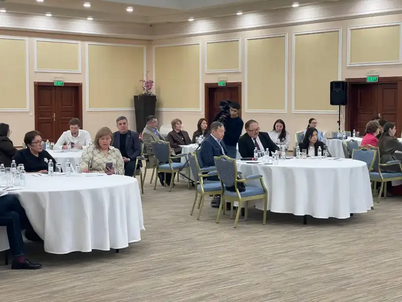 Круглый стол в Астане: обсуждение внедрения нового Стандарта питания для школ Астане