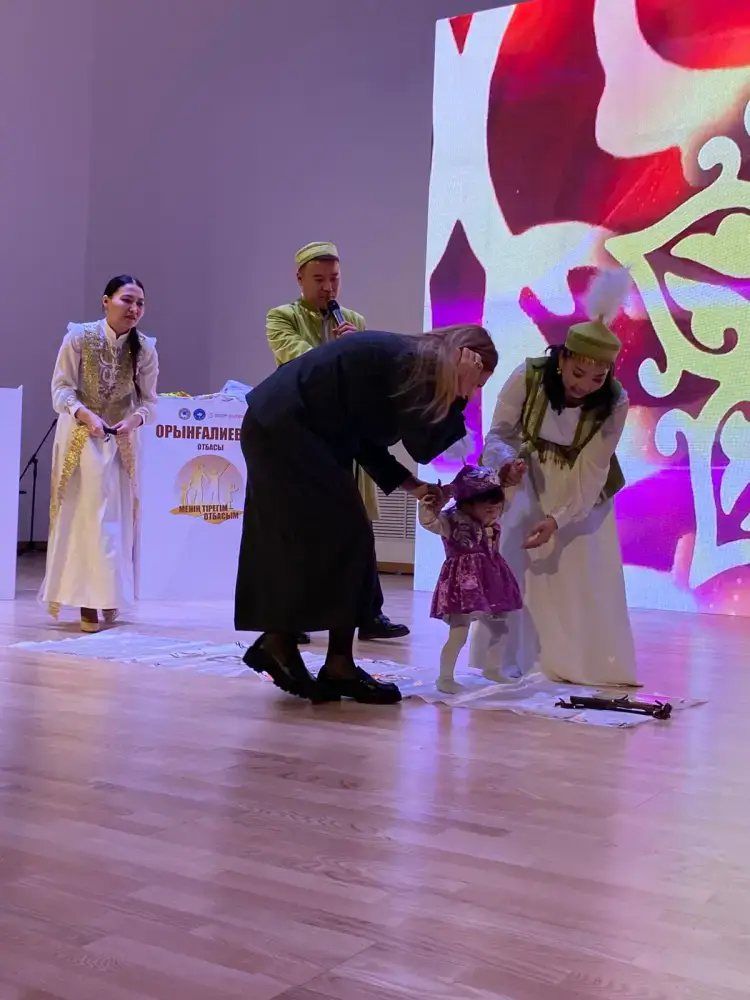 В Алматы прошёл конкурс семей, приуроченный к 30-летию Ассамблеи народа Казахстана Астане