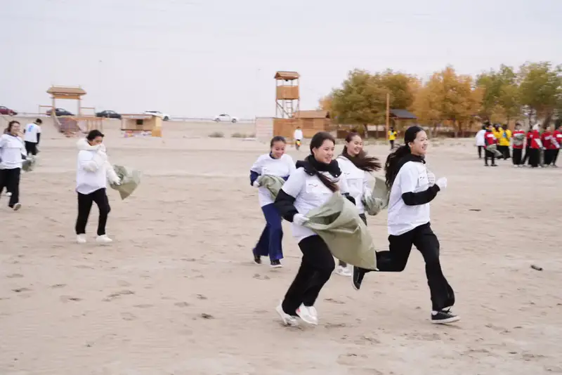 120 кг мусора убрали с прибрежных территорий школьники Кызылорды в рамках экологической акции «Экономь воду – сохраняй будущее!» (4)