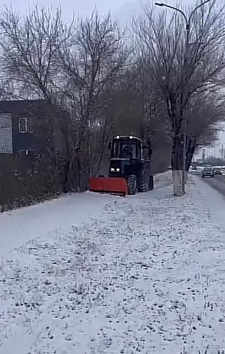 В Караганде коммунальные службы и полиция усиливают работу из-за снегопада Астане