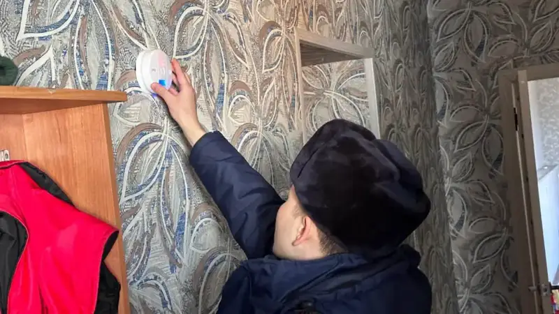 пожарные извещатели в домах социально уязвимых семей Карагандинской области Астане