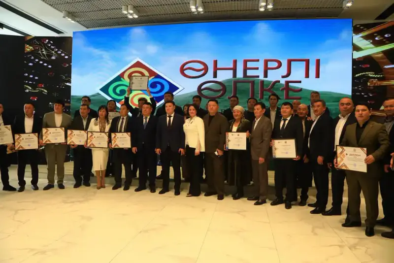 В Туркестане завершился областной фестиваль искусств, подчеркивающий культурное развитие региона Астане