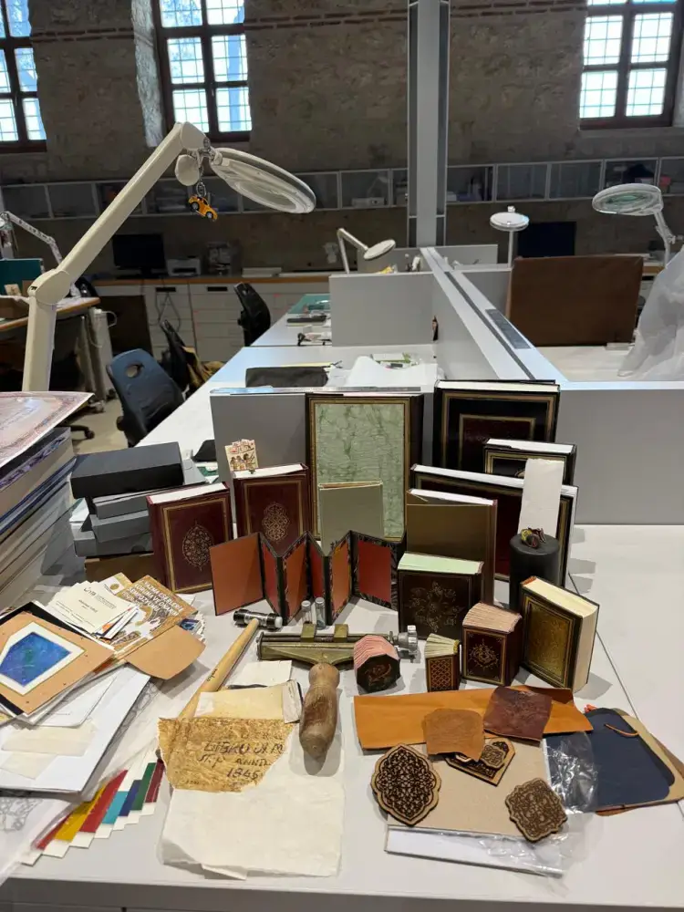 Национальная библиотека Казахстана и Институт рукописей Турции начали сотрудничество по реставрации XII века рукописи Корана Астане